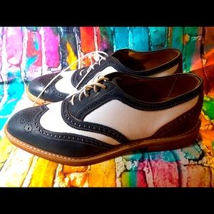 Exquisite Allen Edmonds Dress Shoes